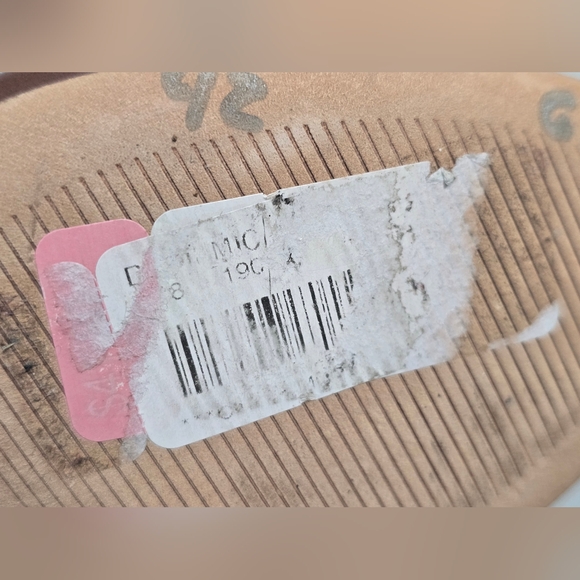 Antonio Melani Brinay Leather Slingback W/Block Heels Women's Size 6.5M - Picture 12 of 12